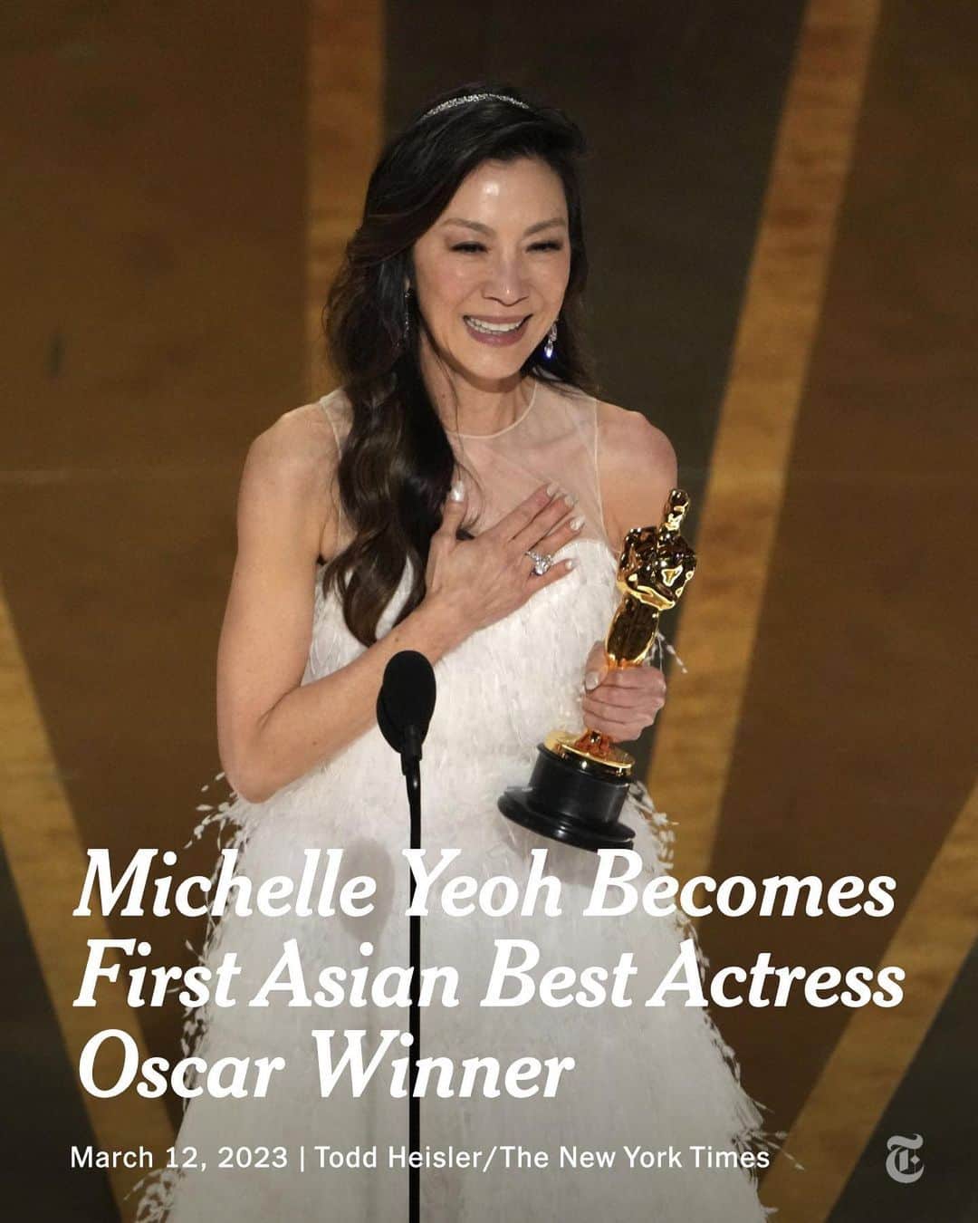 ジェンマ・チャンのインスタグラム：「I grew up watching @michelleyeoh_official’s movies and never dreamed that one day we’d meet, let alone work together. They say never meet your heroes but Michelle turned out to be kind, generous, fun loving and a consummate professional - just a class act.  Michelle you make us so proud 💛🥺 Congratulations to you and all the winners and nominees on this historic night.」