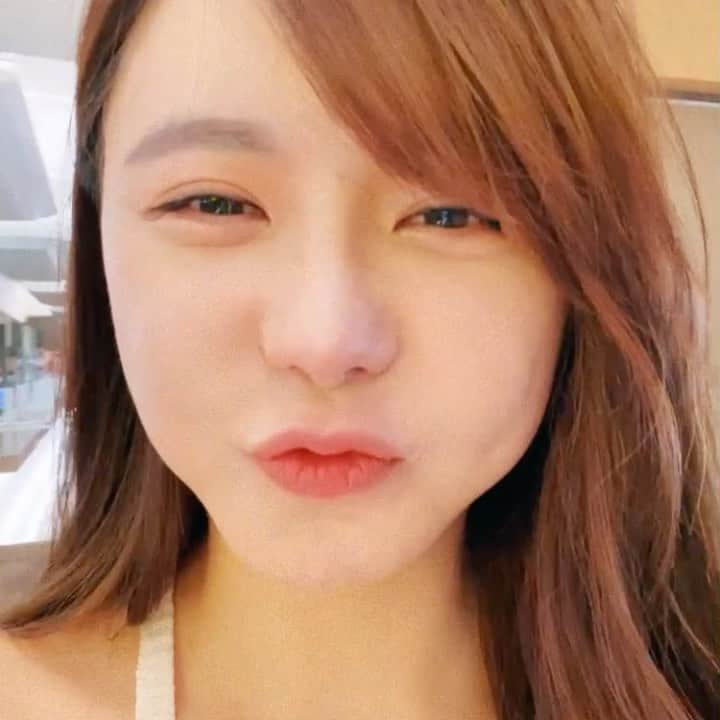 リュ・ジヘのインスタグラム：「#🇺🇸 미국= 햄버거🍔 내 기준 햄버거 순위 매기기 놀이 ㅋㅋ미국서 이러고 논답니다 예 남편이 햄버거 킬러거든여..🍔  #미국삶기록 #산호세 #새너제이  #실리콘밸리류찌」