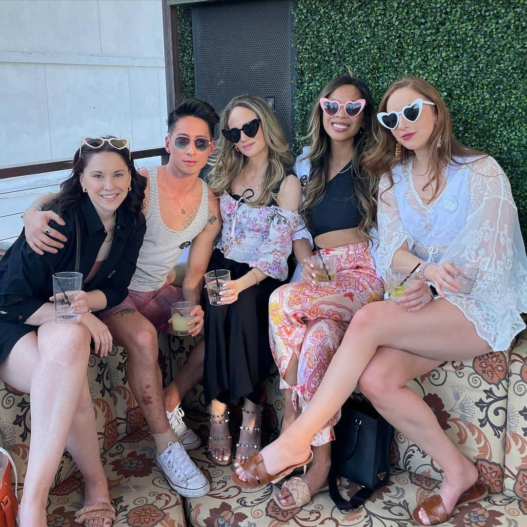 ジェレミー・テンさんのインスタグラム写真 - (ジェレミー・テンInstagram)「Had an absolute blast celebrating our beautiful Anita in Scottsdale for her bachelorette. Only a month and a half until she says I do!!!  #ScottsdaleBeforeTheVeil #Scottsale #Arizona #Arizonia #Bachlorette #GirlsTrip #BottleBlondes #Scooters #BrideToBe #WhatHappenedToAlfredo #TargetHaul #IDoCrew」3月14日 5時43分 - jeremyjten