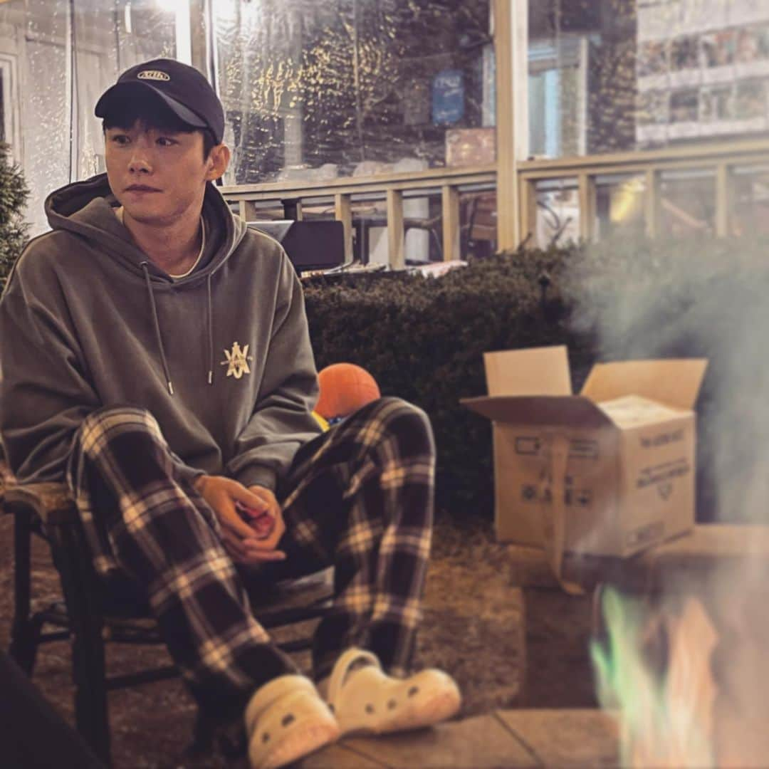 ソ・ジフンさんのインスタグラム写真 - (ソ・ジフンInstagram)「짧지만 너무 행복했던 여행 🔥」3月14日 19時02分 - jihux