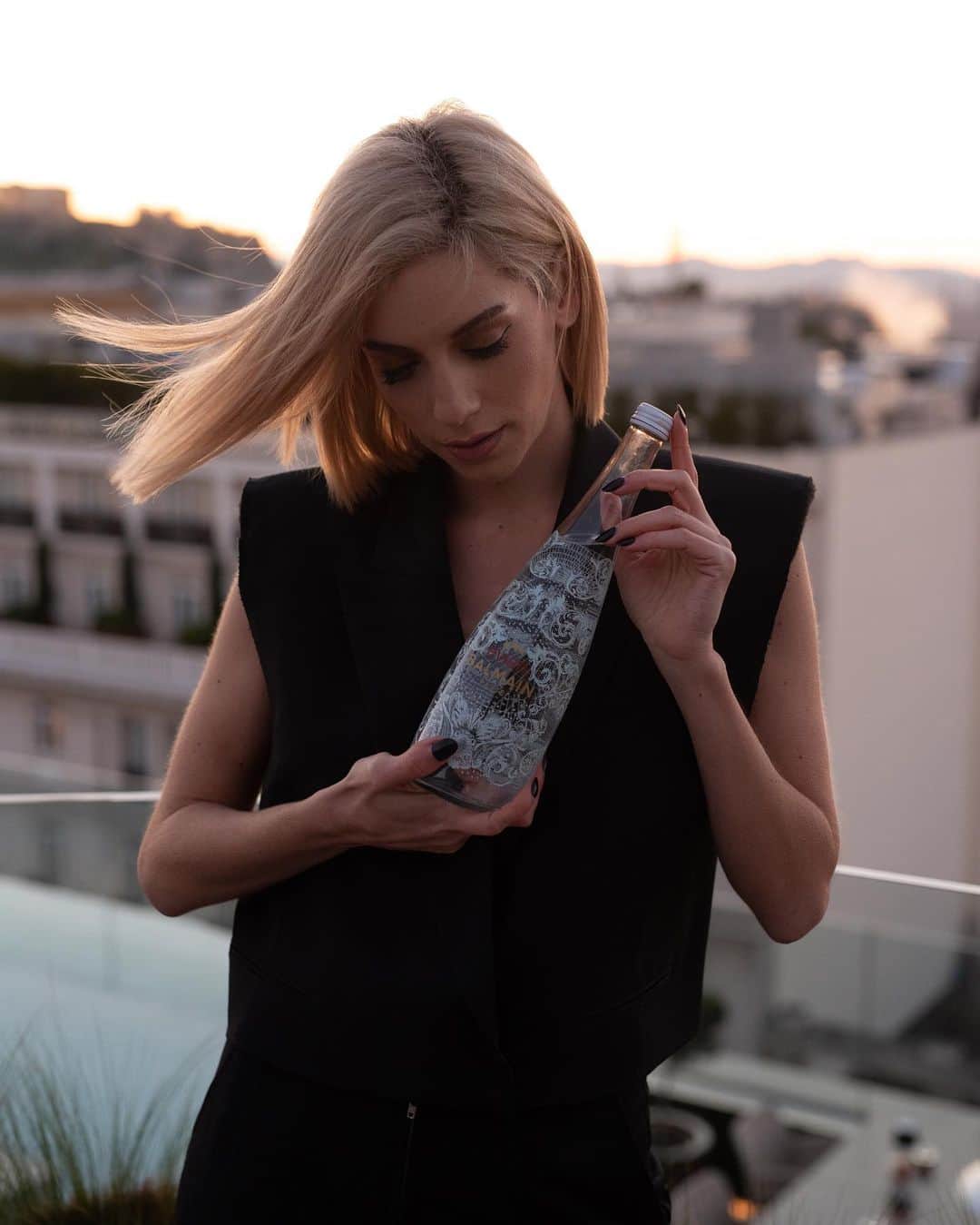 evianさんのインスタグラム写真 - (evianInstagram)「We love seeing your pictures with the @balmain x @evianwater #limitededition bottle 💧  Head to our highlights to find where to purchase yours.  #balmainxevian #evianspotted #sharethelove」3月14日 18時32分 - evianwater