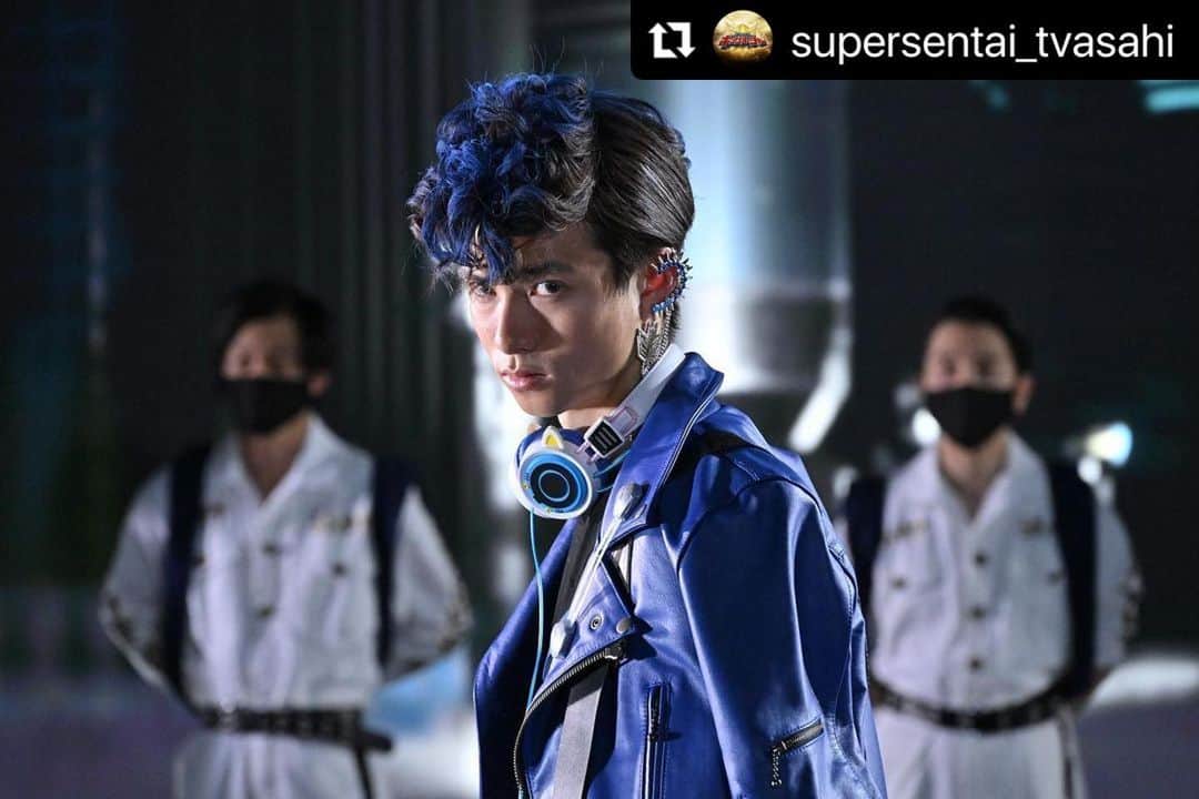 渡辺アオトのインスタグラム：「ンコソパ総長ヤンマガスト 2話も無料配信あるよ。みてね👍👍  #期間限定だよ #王様戦隊キングオージャー  #ヤンマガスト」