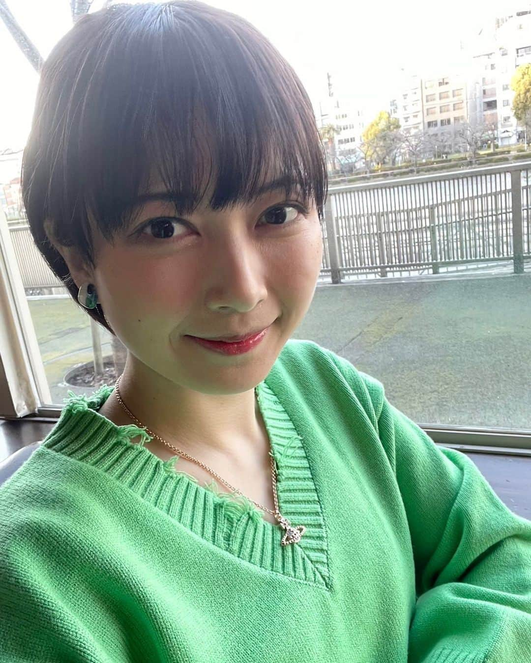 彩木咲良のインスタグラム：「☺︎ 彩木咲良バースデートークイベントの詳細が決まりました！ 生写真や、特典会などその他の詳しい情報はハイライトのストーリーのリンクをタップしてください！   くるみとまいもゲストで来てくれることになって、表舞台で3人揃うのとても嬉しい。 ありがとう！  今からすごく楽しみです！ みんなでトークして、なにかプレゼント企画もできたらなぁと思ってます✨  この前は沢山Twitterで拡散してくれてありがとうございます！ これもTwitterで拡散してくれると嬉しいです🙇‍♀️ よろしくお願いします。  #生誕イベント」