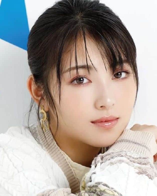 浜辺美波のインスタグラム