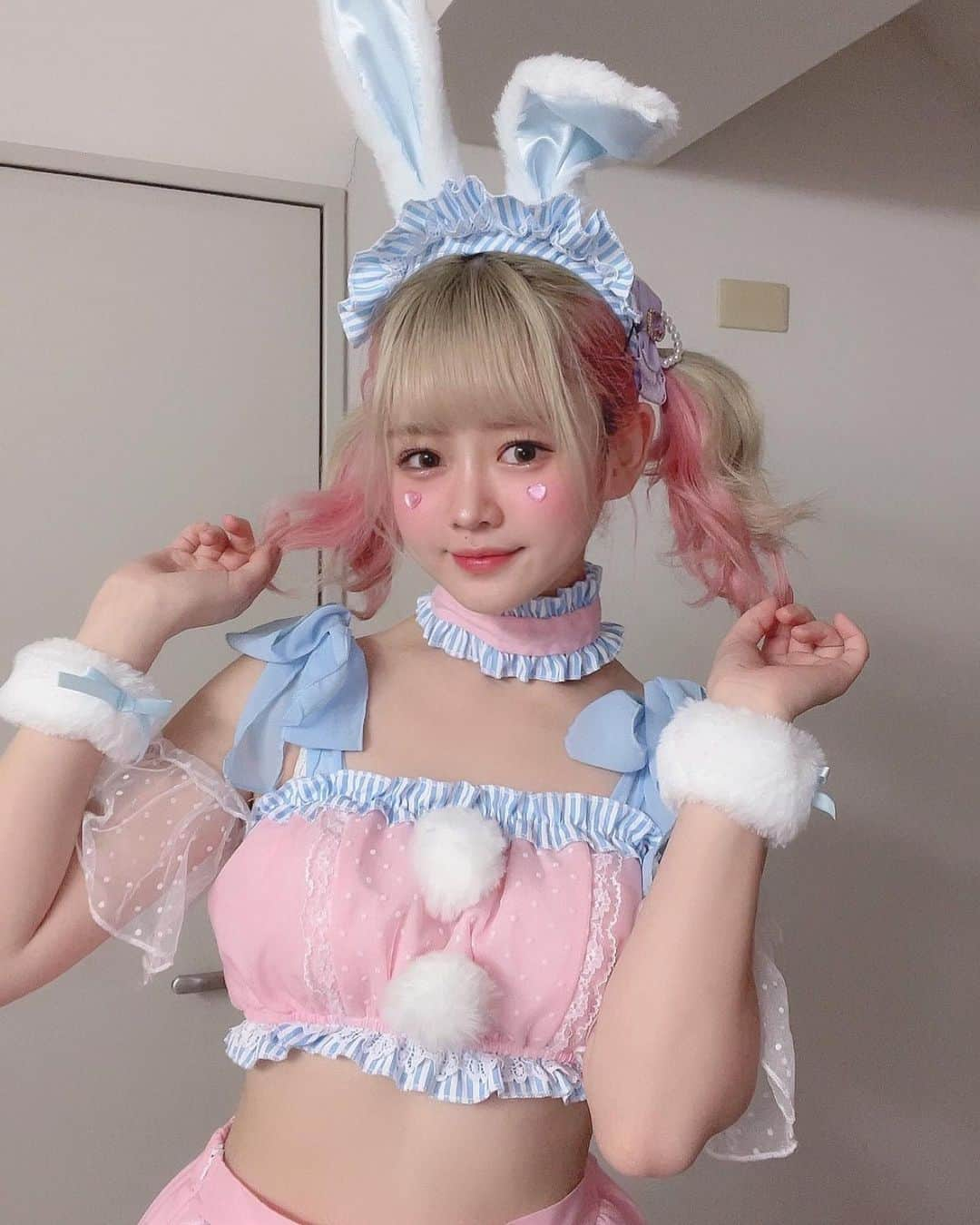 雨森セラのインスタグラム：「🐰💓🐰💓」