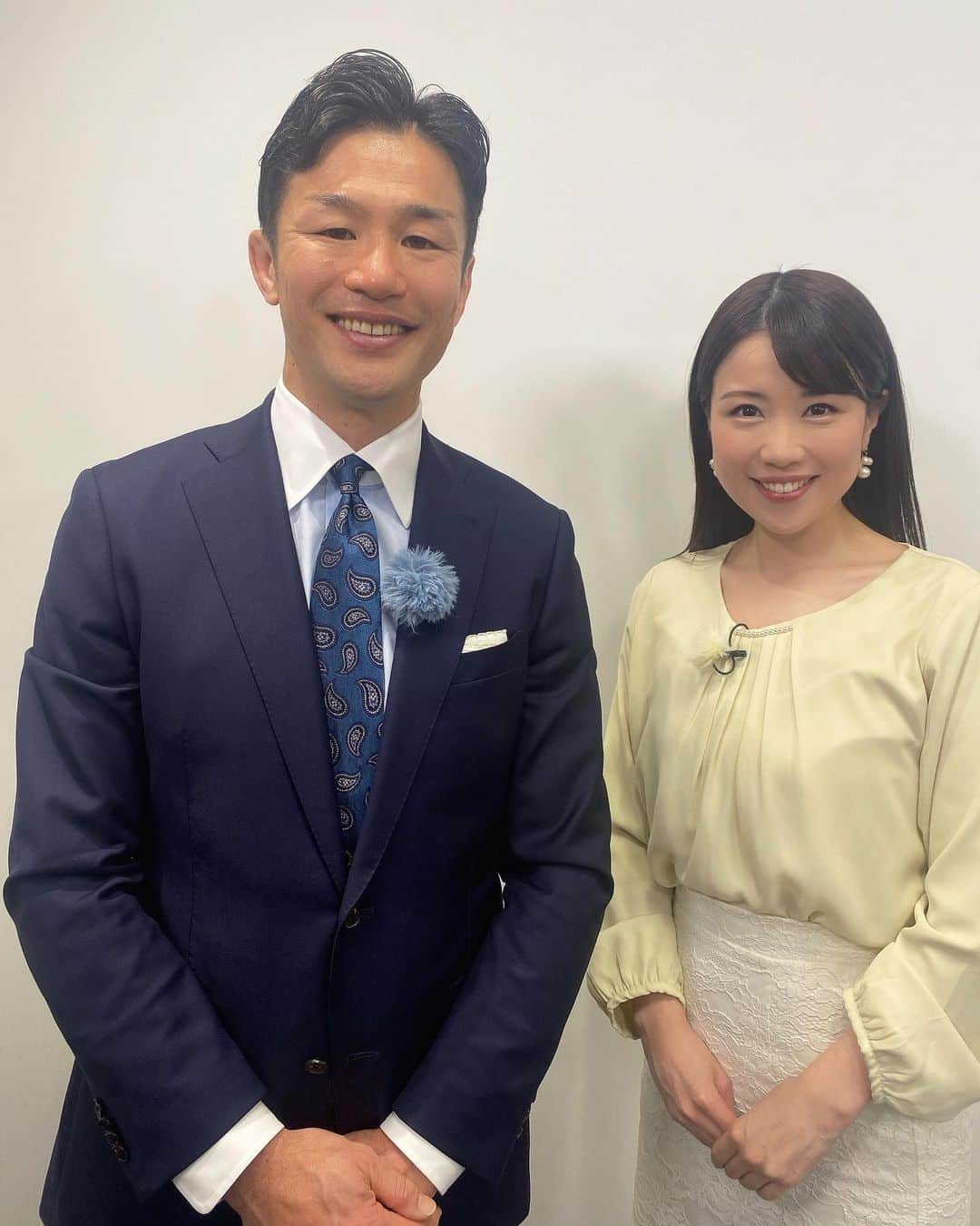 道岡桃子さんのインスタグラム写真 - (道岡桃子Instagram)「元ラグビー日本代表  廣瀬俊朗さん！  廣瀬さんは大阪府吹田市出身。5歳でラグビーを始め、北野高校、慶応義塾大学、東芝でプレー。日本代表として28試合に出場し、2012年〜2年間はキャプテンとして活躍。日本中が歓喜した南アフリカ戦についても深くインタビューさせていただきました。  かっこいいのはもちろん、何事も決めつけず、穏やかで、どんな人でも受け入れてくださりそうな、包容力のある方でした。  現役引退後は、MBAを取得され、現在は㈱HiRAKU代表取締役としてスポーツの普及、教育、健康、食、エンタメ活動に取り組んでらっしゃいます。  鎌倉にある廣瀬さんのカフェに興味津々の私でした笑  「CAFE STAND BLOSSOM ~KAMAKURA~」 神奈川県鎌倉市長谷2-13-37 Instagram：@blossom_kamakura  #ラグビー  #ラグビーワールドカップ  #辻秀一の月刊フローマインド  #廣瀬俊朗 さん #辻秀一 先生 #メンタルトレーニング  #北野高校  #慶應義塾大学  #東芝  #ラグビー部  #日本代表  #ラグビー日本代表  #アスリート  #鎌倉カフェ  #rugby #mba  #athlete」3月14日 11時55分 - momoko_ana