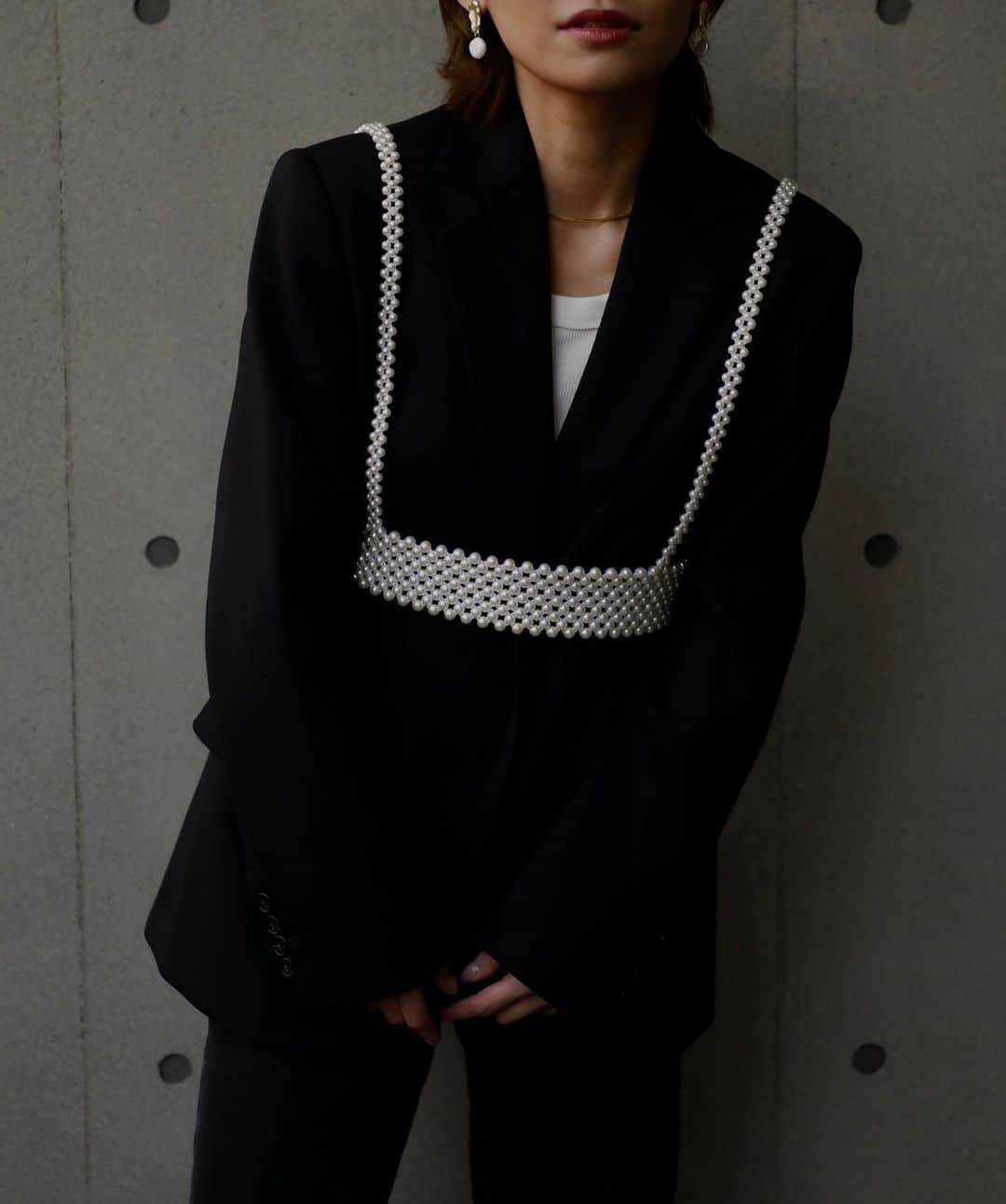 宮本沙恵のインスタグラム：「PEARL HARNESS . オケージョンにもデイリーにも🤍 #来週発売」