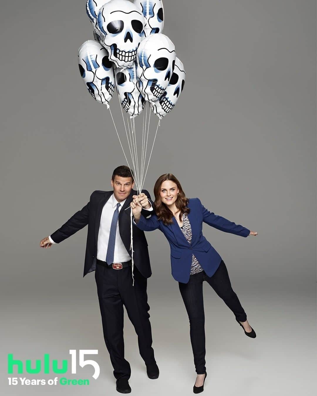 Bonesのインスタグラム：「Celebrate 15 Years of Green and stream all episodes of Bones on @hulu! 💀 #Hulu15」