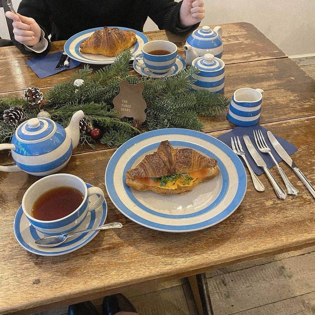 嘉部志音のグルメインスタ