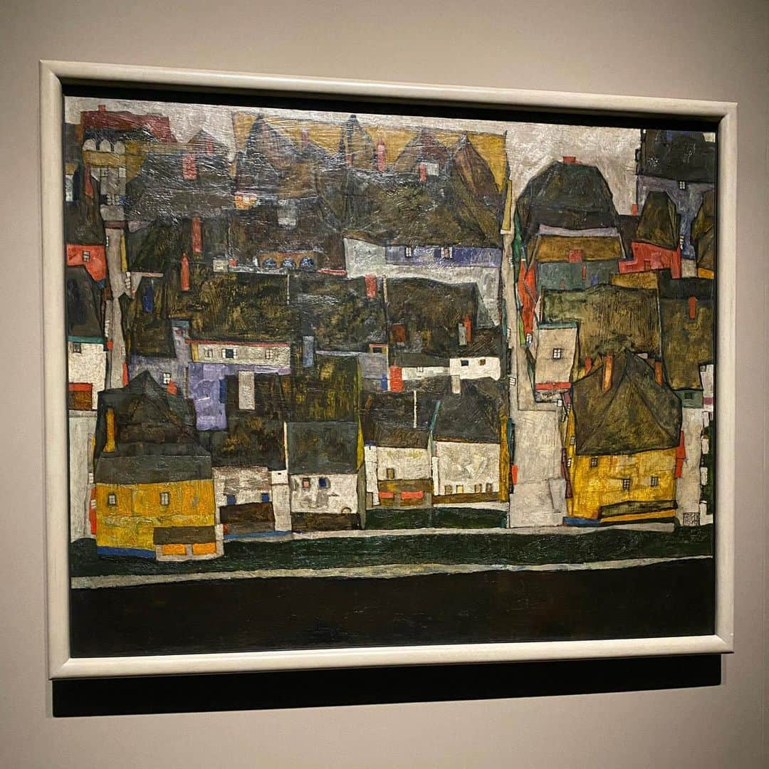 山田愛奈のインスタグラム：「.  Art museums in the past  #エゴンシーレ  #egonschiele」