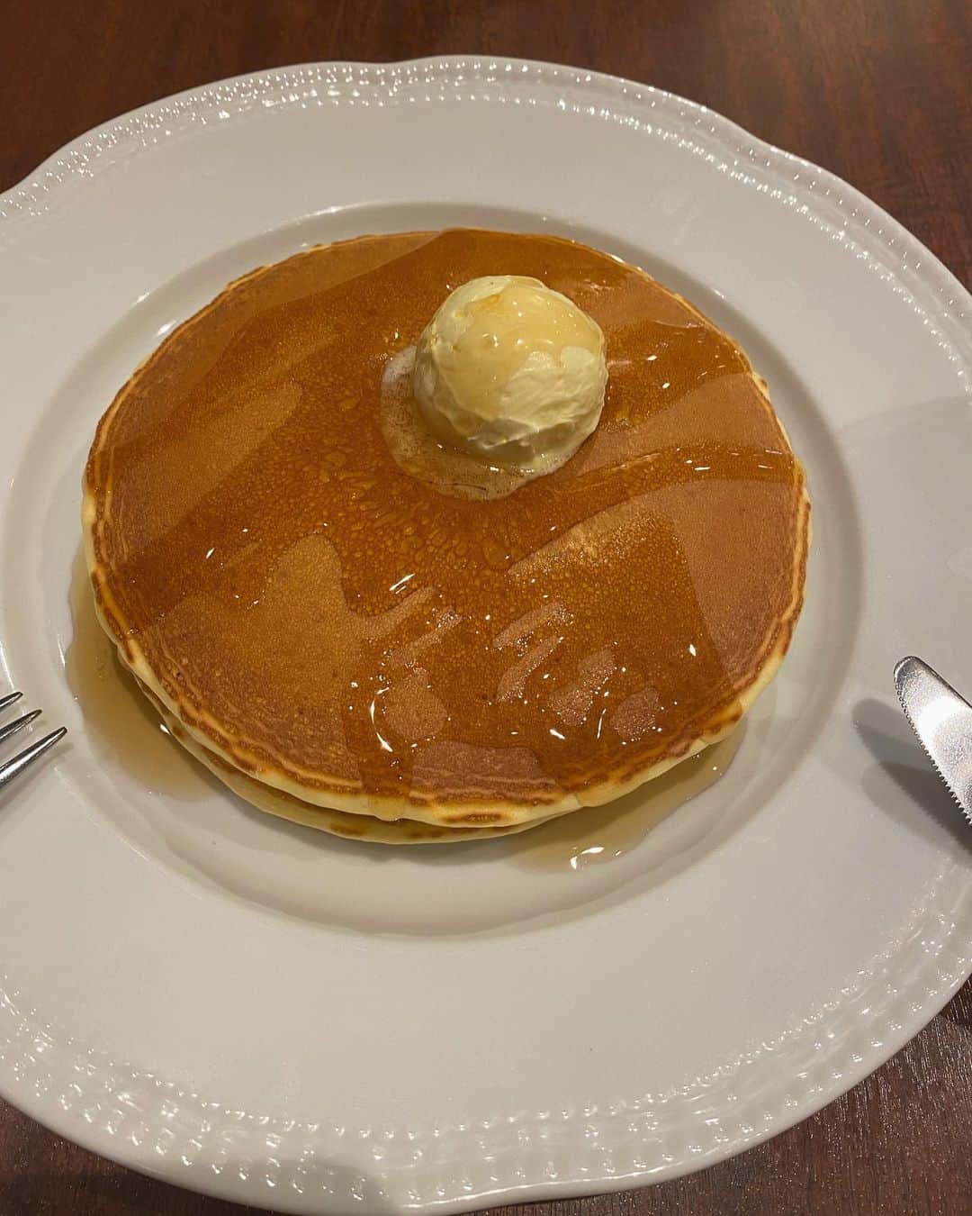Nana Ninomiyaのインスタグラム：「ロイヤルホストのパンケーキデビュー🥞下北から東北沢の間にあるお店のベーグル🥯おいし〜〜」