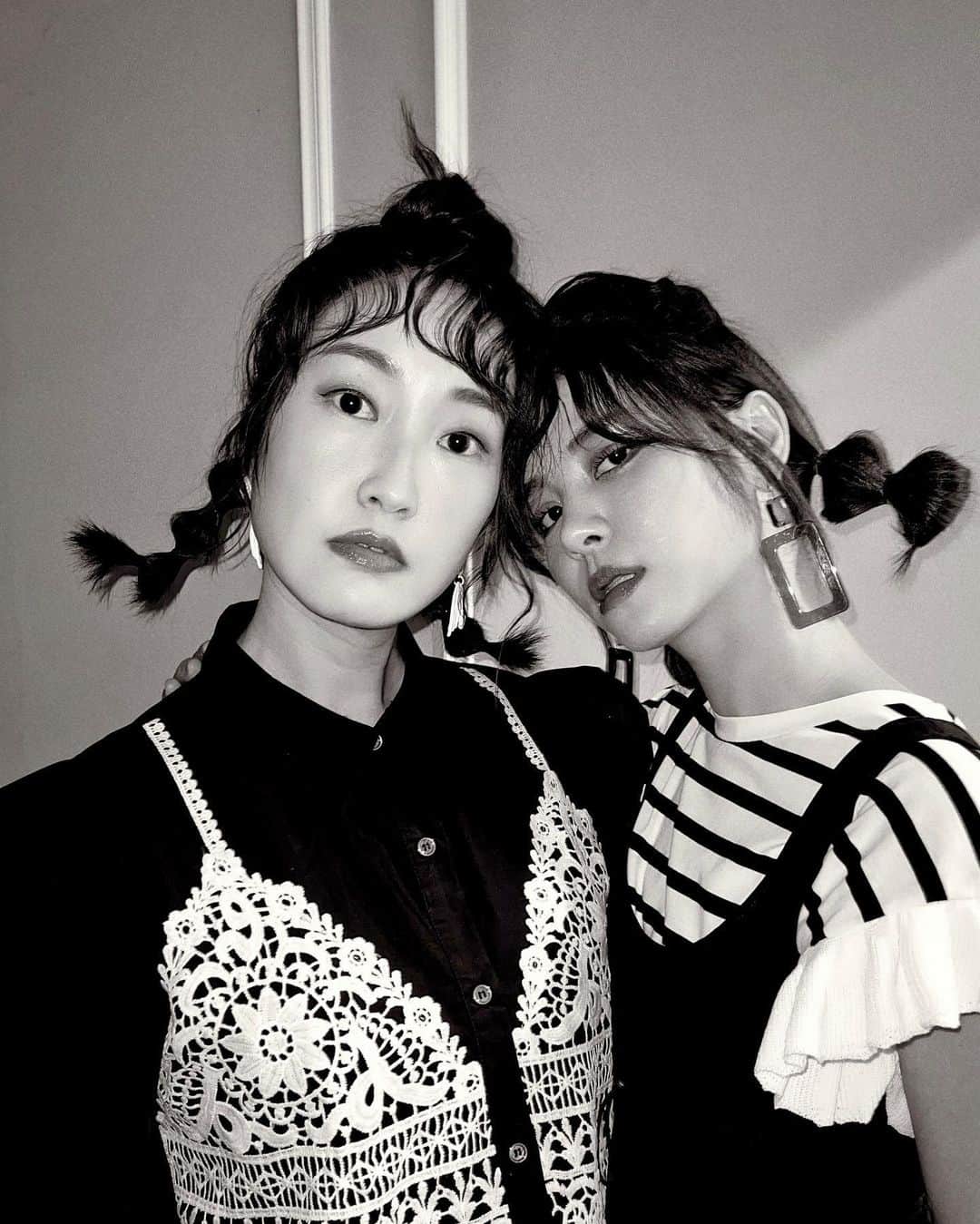 宇珊さんのインスタグラム写真 - (宇珊Instagram)「一袋時尚✨ 請幫我為這張下一個標題 因為我怎麼想都是 ：大哥的…..  😆😆😆😆😆 #一袋女王主持群 #隨便都好看啦  @queenfox31」3月14日 20時08分 - shanliu0608