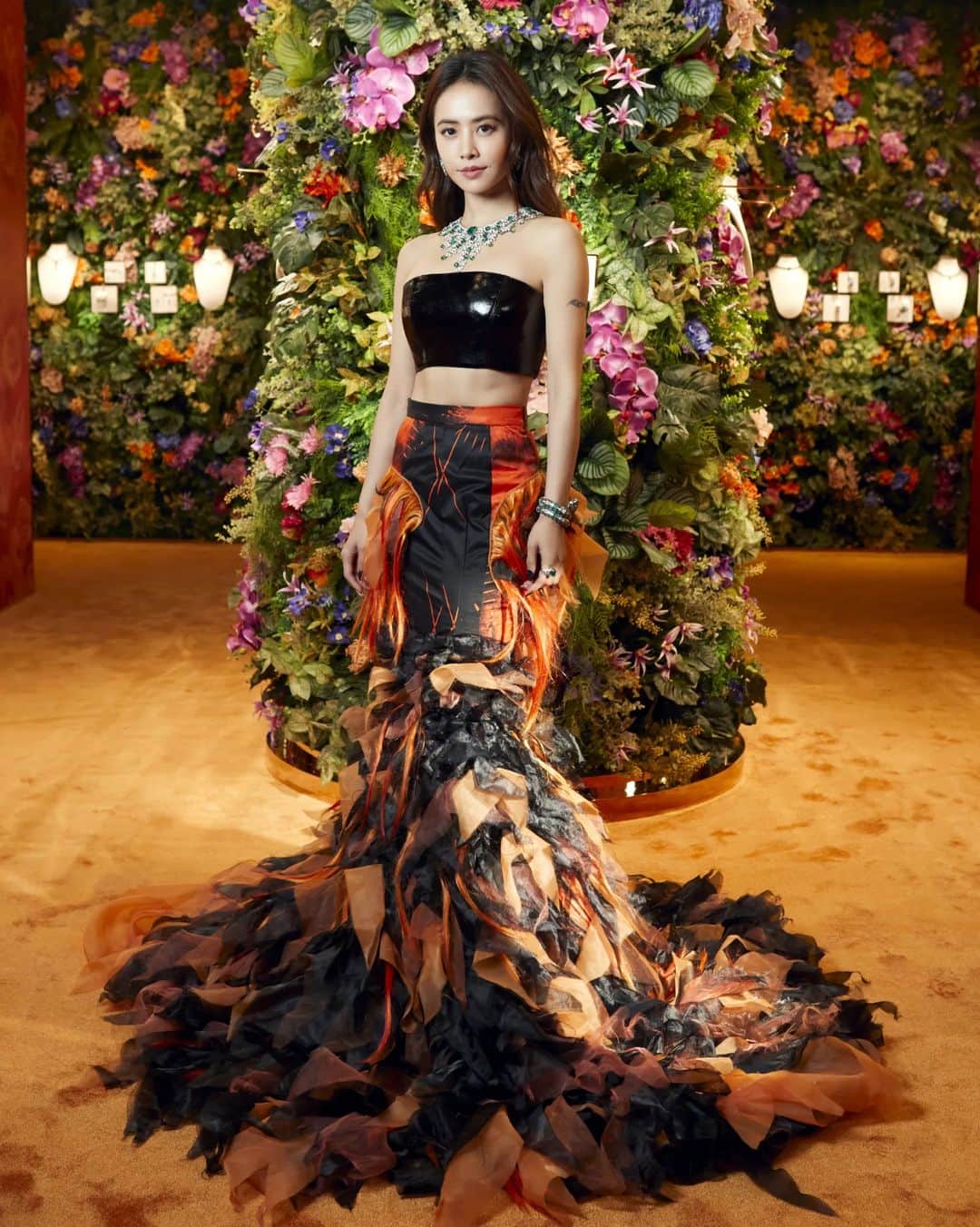 ジョリン・ツァイのインスタグラム：「伊甸園裡的一隻快樂鳥 @BULGARI @nildet_official #BULGARI #EDENTHEGARDENOFWONDERS #BULGARIHIGHJEWELRY #BULGARIWATCHES #NILDET」