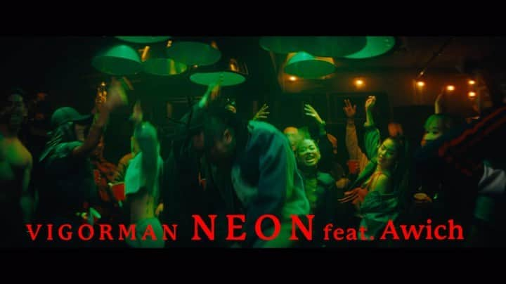 変態紳士クラブのインスタグラム：「VIGORMAN - Neon feat. @awich098  Prod by @gegismellow (Official Music Video)」