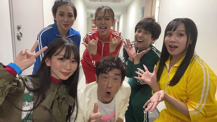 奇跡さんのインスタグラム写真 - (奇跡Instagram)「㊗️舞台【まねクラブ】 昨夜無事公演終わりました！！！  素敵なお花や 憧れだった応援うちわは ストーリーに載せさせて頂きます…！  プレゼントも 本当に本当に ありがとうございます😌💟  改めて、ご来場くださった皆様 本当にありがとうございました😭  ご覧の通り 大御所の皆様に囲まれ ガクブルでした😢  優しい先輩方と 貴重な経験をさせて頂いたこと ファンの皆様の前で 直接パフォーマンスができたこと 全てが私を少しずつ 成長させてくれました…！！  本当にありがとうございました！！  次回もまた呼んでいただけるよう 皆様に、足を運ぼうと 思ってもらえるよう 一生懸命精進して参ります🔥  何卒よろしくお願いします🥺🤲  #声優 #声優さん好きな人と繋がりたい #声真似 #voice #voiceactor #voice #anime #animation #アニメ  #photo #japanese #japan #instagood #instagram #instapic #happy #goodday #beauty #beautiful #youtube #tiktok #twitter #influencer #love #smile #cute #philippines #fit #fitness #summer #gym」3月14日 21時45分 - sashimiryouseirui222