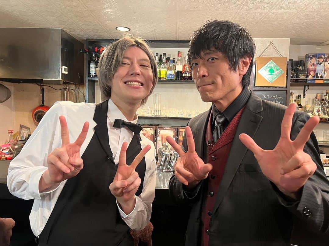 山崎大輝のインスタグラム：「高橋広樹さんをゲストに迎えてのカクナイ、俳優の大先輩として聞きたかったお話しを聞かせていただき、その熱を直に感じることができてとても幸せで貴重な時間でした。」