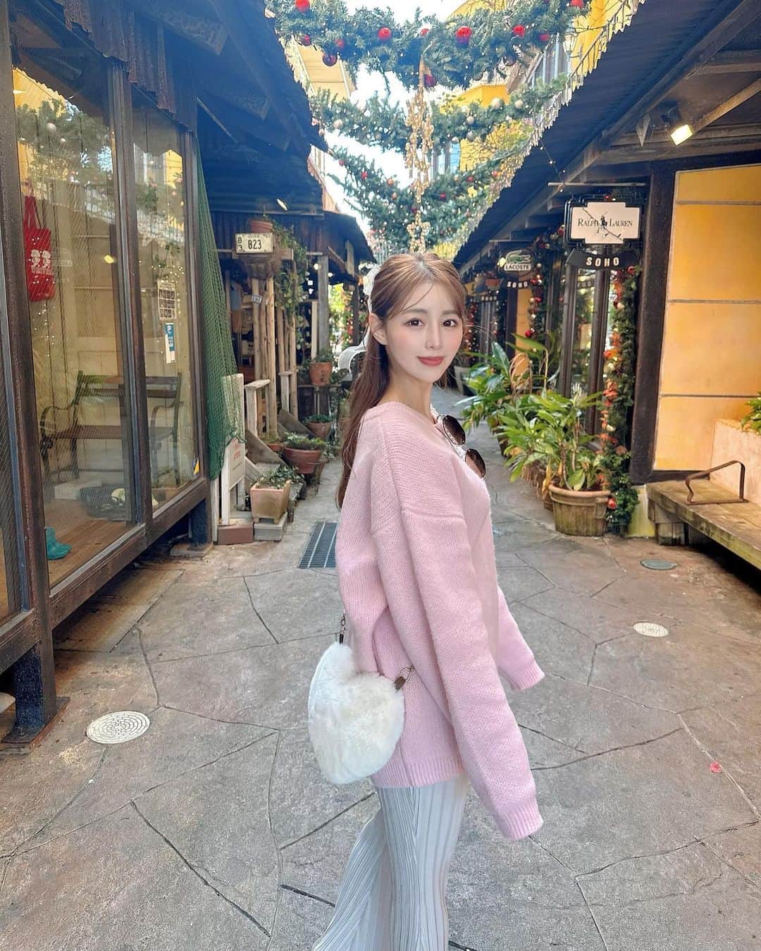 YURIのインスタグラム：「沖縄たのしかった🐹🌸」