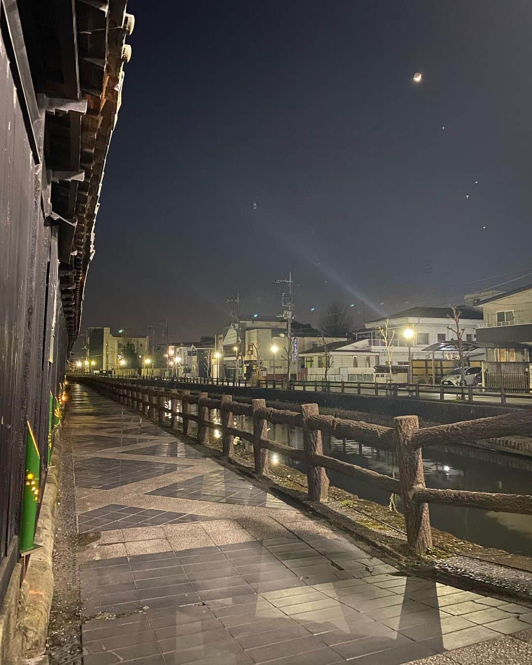 檜山沙耶さんのインスタグラム写真 - (檜山沙耶Instagram)「旅の記録🔖 休日に母と栃木へ。 蔵の街を散策しました🐾夜のお散歩も良いですね。 佐野ラーメンも美味しかったです🍜」3月14日 23時41分 - sayahiyama