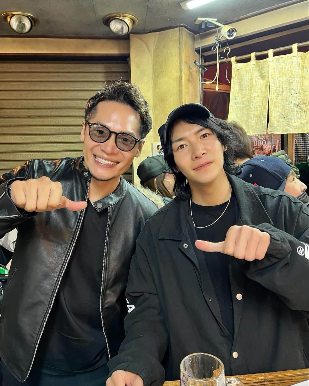 ジョーブログのインスタグラム：「まさ兄としこたま遊んだ日々たち。 こんなにも仲良くなるとは思わなんだ🤣 ほんま楽しかった！  次は岐阜で乾杯しましょう！！」