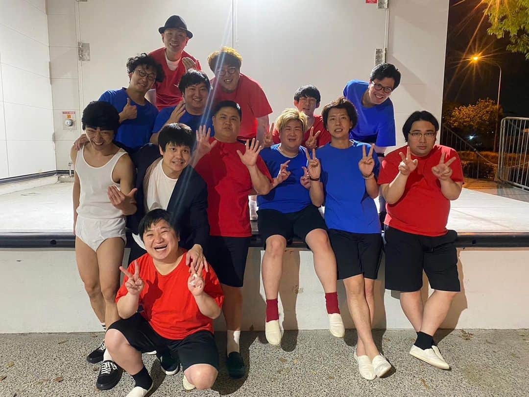 池田真一のインスタグラム：「おもちゃ箱のブルース最終回でした！ ラストに相応しい最高の神回でした！ 1年間ありがとうございました！ またいつかこのメンバーで集まります！」