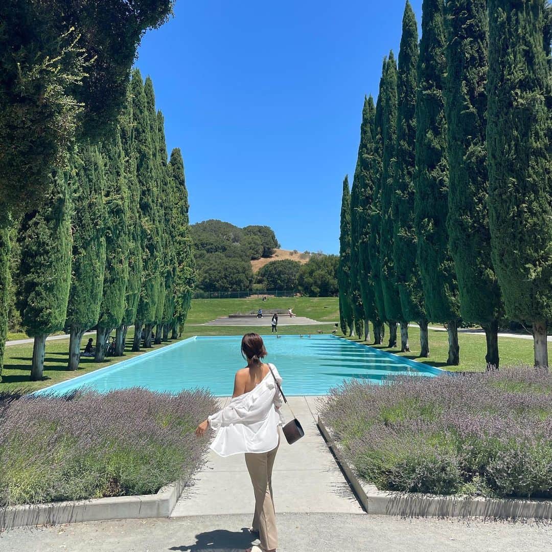 リュ・ジヘのインスタグラム：「#🇺🇸 진짜 진짜 좋았어☁️☁️ 미국 하늘 완전 파아아아래 💙  #미국삶기록 #산호세 #새너제이 #베이에리아  #실리콘밸리류찌」