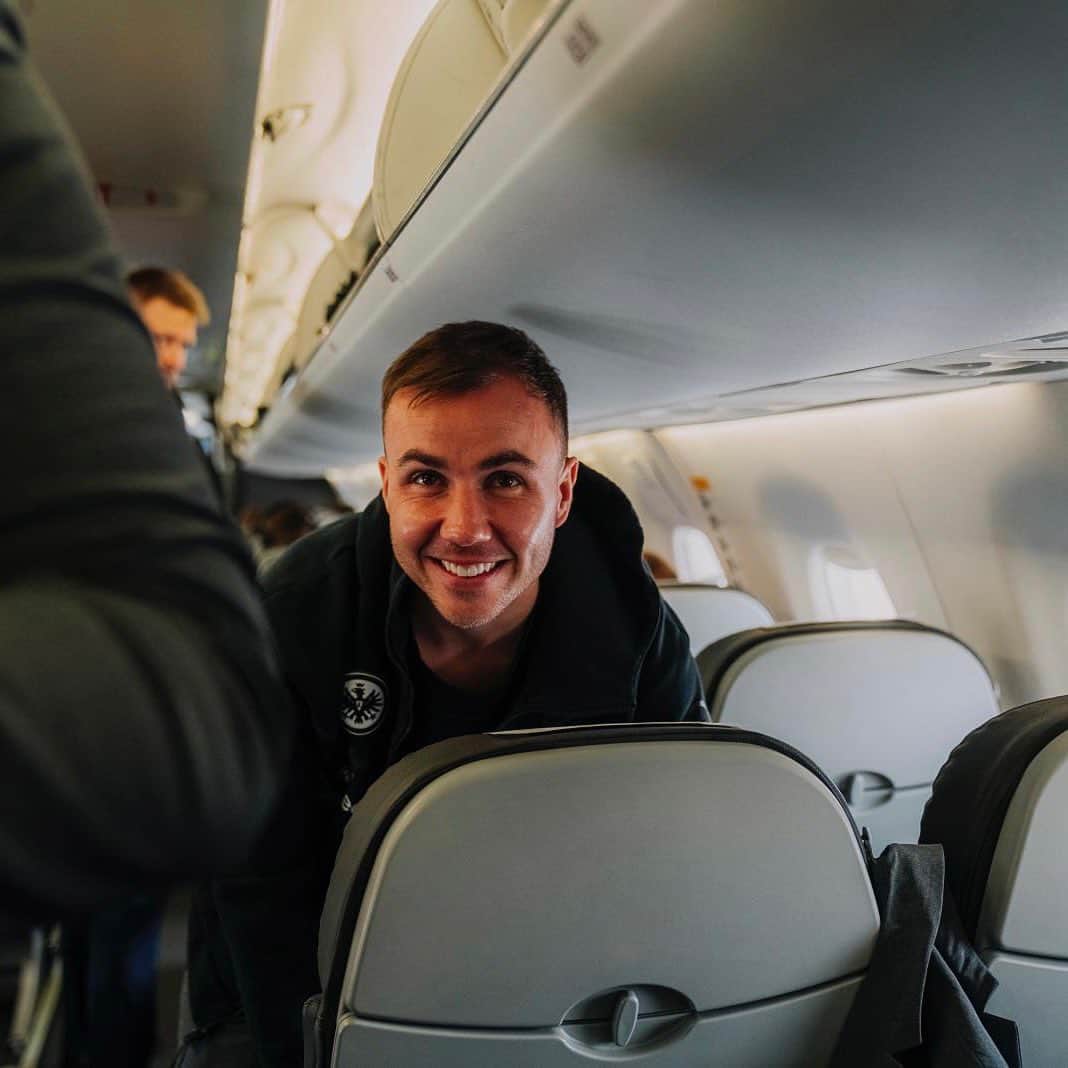 マリオ・ゲッツェのインスタグラム：「Did anyone say @championsleague? ⚽️😁」