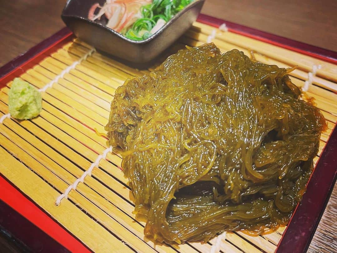 中村靖日さんのインスタグラム写真 - (中村靖日Instagram)「.  はいさい！  沖縄料理たべたんさあ  いっぺーまーさん  沖縄いちゅんてー  2023/03/14 Tue -JST  #dinner #沖縄料理 #沖縄 #okinawa #okinawancuisine #actor #tokyo #japan」3月15日 12時28分 - yasuhi_nakamura