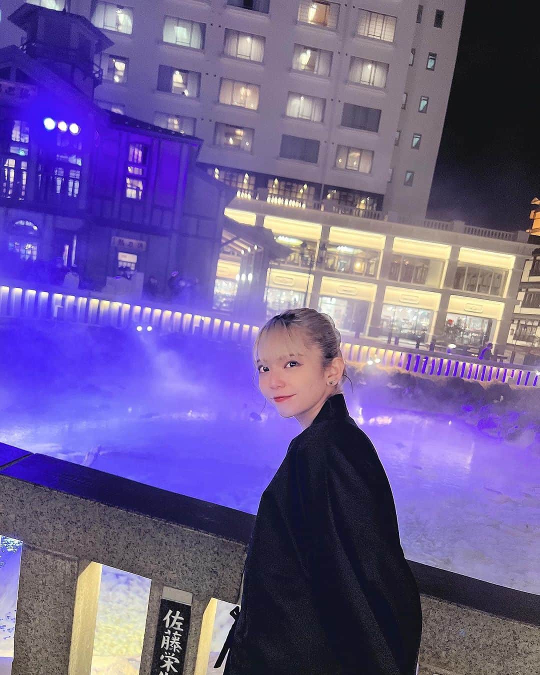 星れいらさんのインスタグラム写真 - (星れいらInstagram)「・ ・ ・ お初草津温泉行ってきた♨️  #札束と温泉  スピンオフ、、も悪くない🤣♨️」3月15日 13時29分 - hoshi_reira