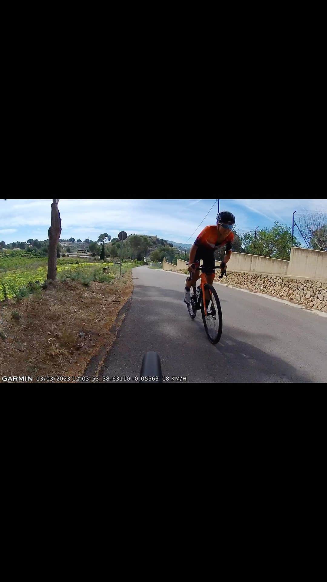 のインスタグラム：「One of these days 😤😵‍💫 sounds of E-bike 🙉  🚴🏻‍♂️🎥: @kyosuke.takei  . . Back from Snowy Belgium ❄️🥶last week, This week is feeling like in summer in Valencia, Spain 🌞🌴 and tomorrow will head to Normandy 🇫🇷for @tourdenormandie 17-19 March, 3days race weekend 🌧🌧🌧🤪」