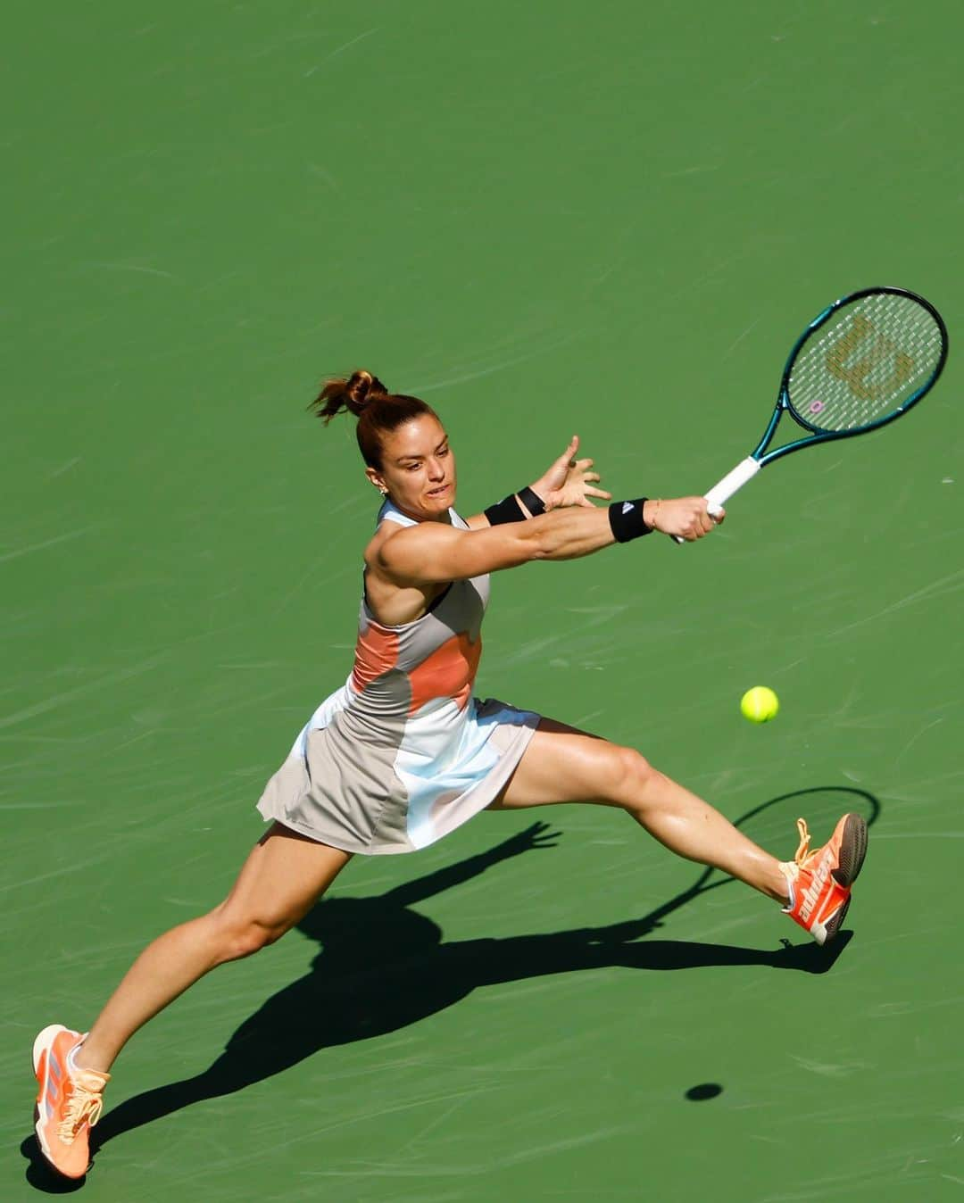 マリア・サッカリさんのインスタグラム写真 - (マリア・サッカリInstagram)「Running into the QFs 🏃‍♀️  #TennisParadise」3月15日 6時05分 - mariasakkari