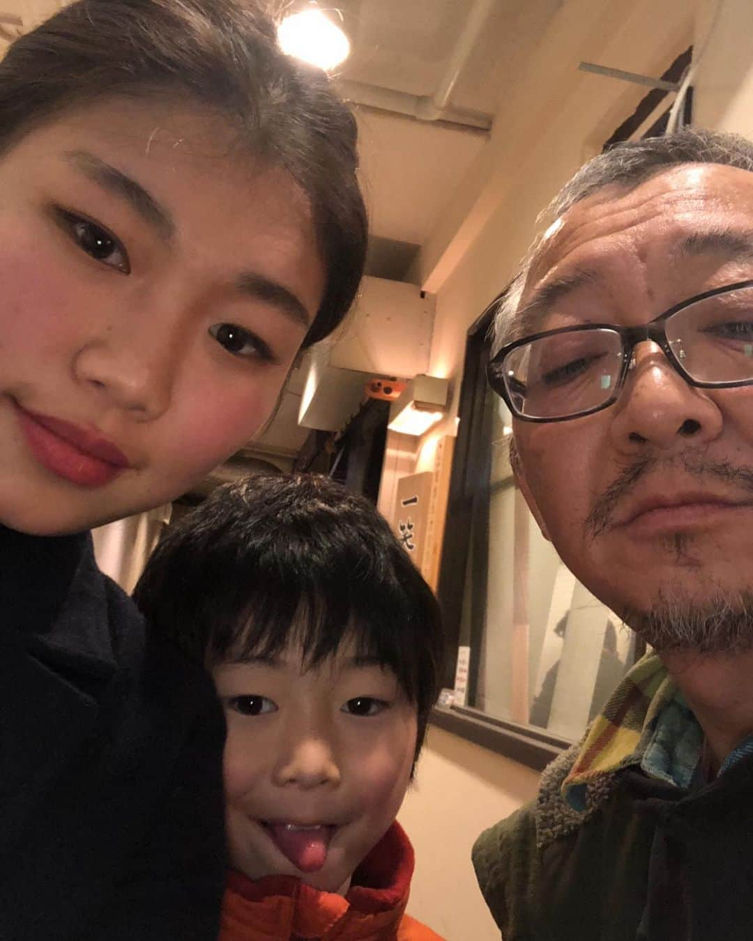 中村貴咲さんのインスタグラム写真 - (中村貴咲Instagram)「パパの三回忌 良い人生ありがとう☺︎ #パパの好きなスケーターうえはらさん笑」3月15日 10時32分 - kisanakamuraa