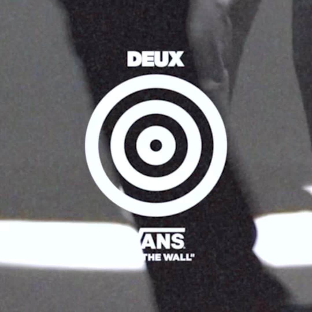 イ・ヒョンドのインスタグラム：「#DEUX x #Vans 2023. 3.25 #듀스 #김성재 #이현도」
