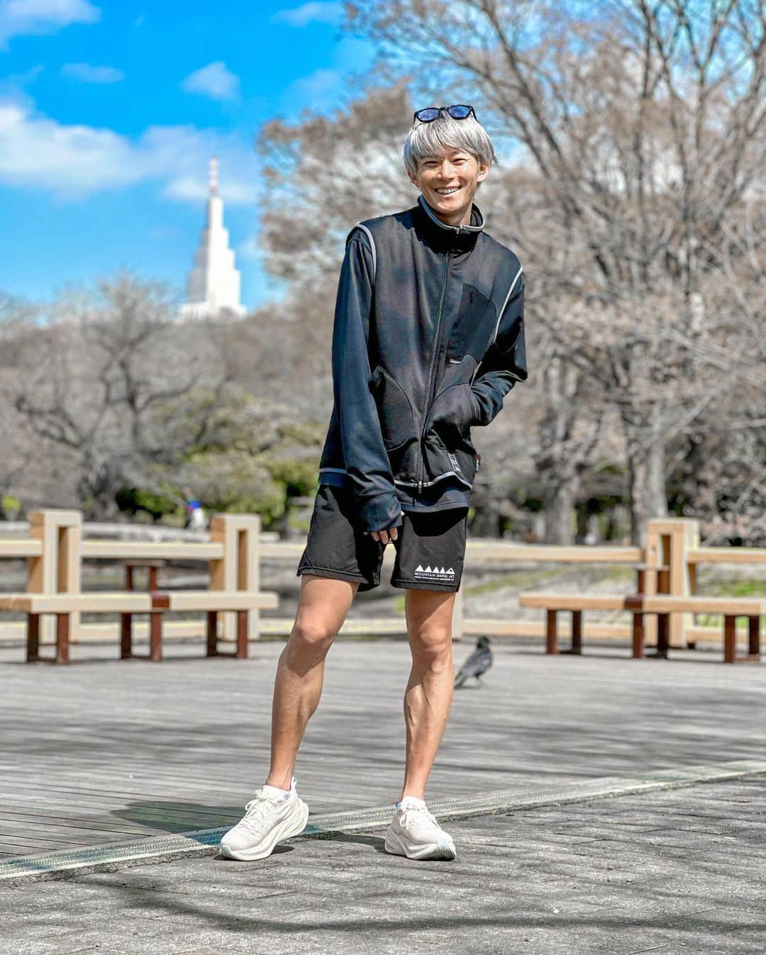 三津家貴也さんのインスタグラム写真 - (三津家貴也Instagram)「. 今週から練習を再開してます。 今日は20kmjog。 もっと速く走れるようになりたい。 #mountainmartialarts #eyevol #asics #ランニングコーデ #ランニングファッション #ランコーデ」3月15日 21時34分 - takaya_mitsuka