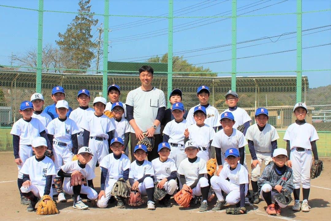 吉見一起のインスタグラム：「子供達と野球をしてきました」