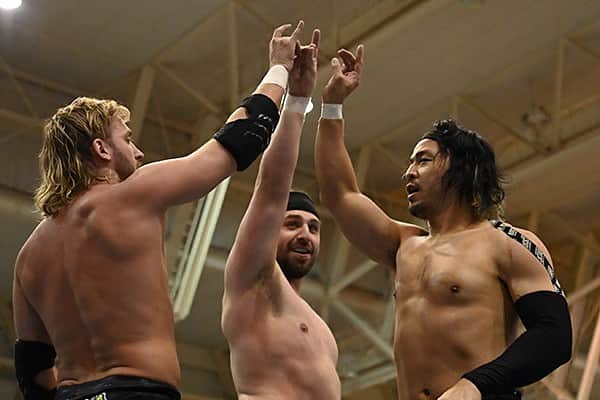 小林健太（KENTA）のインスタグラム：「🤘 #BulletClub」