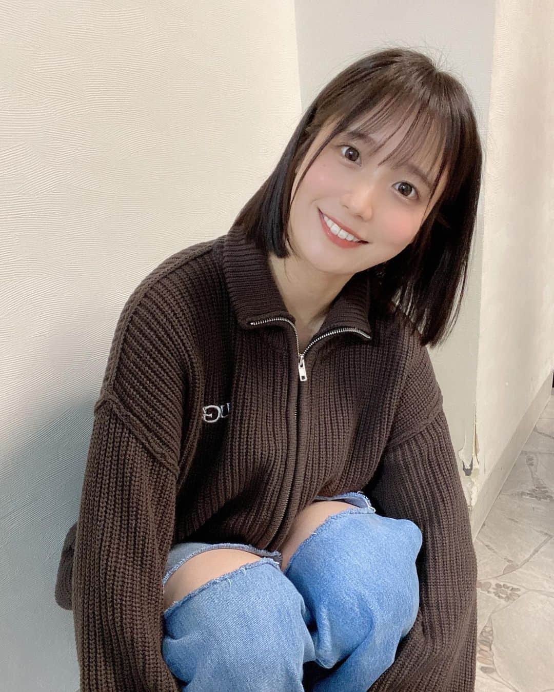 橋本せいなのインスタグラム：「耳出してるの似合う？🎧  #ugg #fashion #毎日コーデ」