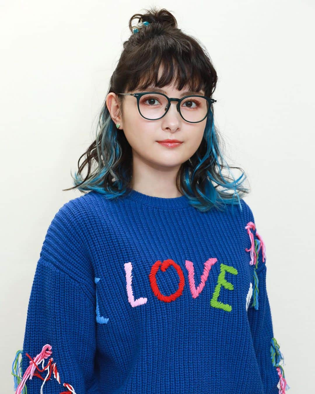 葵わかなのインスタグラム：「「Dr.チョコレート」  ギルベルト役で出演します。  個性あふれるカンパニーの一員として楽しく参加してます☺️  ドクターを中心にどんな活躍を見せるのか、それぞれどんな人物なのか、お見逃しなく！  4月22日から放送です！ よろしくお願いします☺️  #drチョコレート」