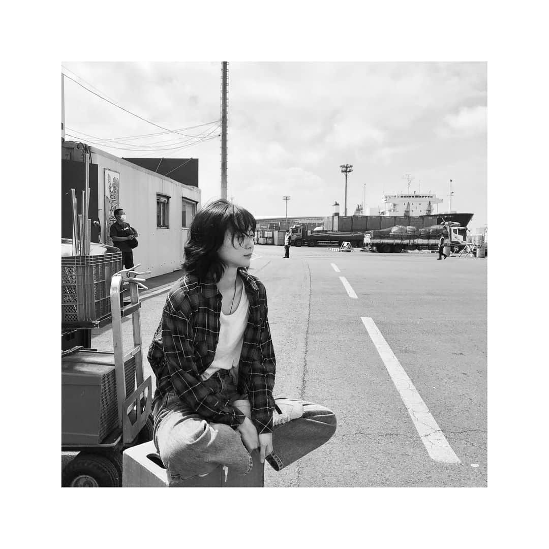 キム・ダミのインスタグラム：「오늘만나요!👋 -안미소-」