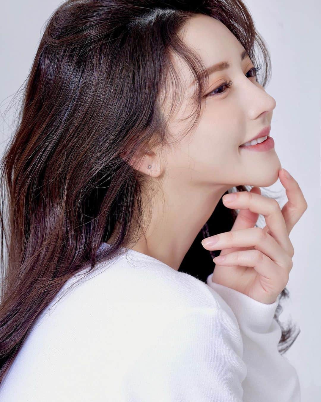 谷亜沙子のインスタグラム：「Hello 👋🇰🇷」