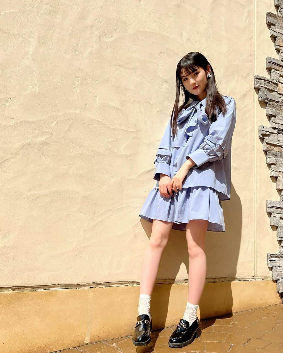 道重さゆみさんのインスタグラム写真 - (道重さゆみInstagram)「可愛いお洋服着ました💙 ミニ丈好き💙  ワンピースだけど、シャツとスカート別々だから色んなコーディネートできそうで嬉しいな！  @31sonsdemode  #31sonsdemode  #春服 #さゆみブルー」3月15日 23時06分 - sayumimichishige0713