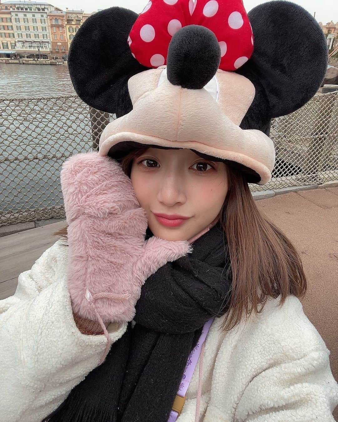 尾形穂菜美さんのインスタグラム写真 - (尾形穂菜美Instagram)「束の間の🐭💛💜💙」3月15日 18時05分 - honami_ogata