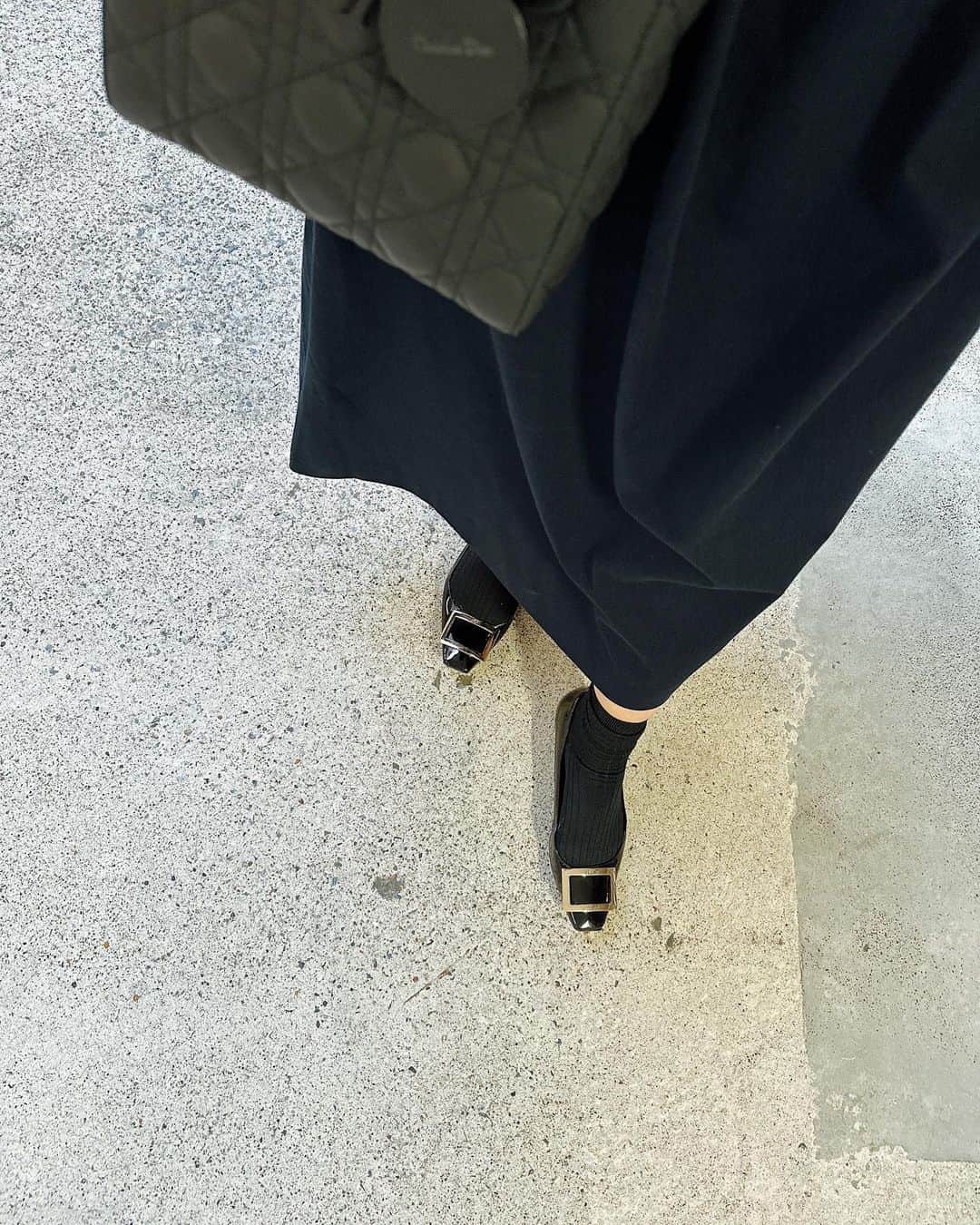 東原亜希さんのインスタグラム写真 - (東原亜希Instagram)「@ayaaa0707 コラボのワンピを卒業式に♡卒入学、パンツばかり履いてたので丈が長いスカートが新鮮で♡♡♡作ってよかった♡ポケットも大活躍🙌」3月15日 18時01分 - akihigashihara