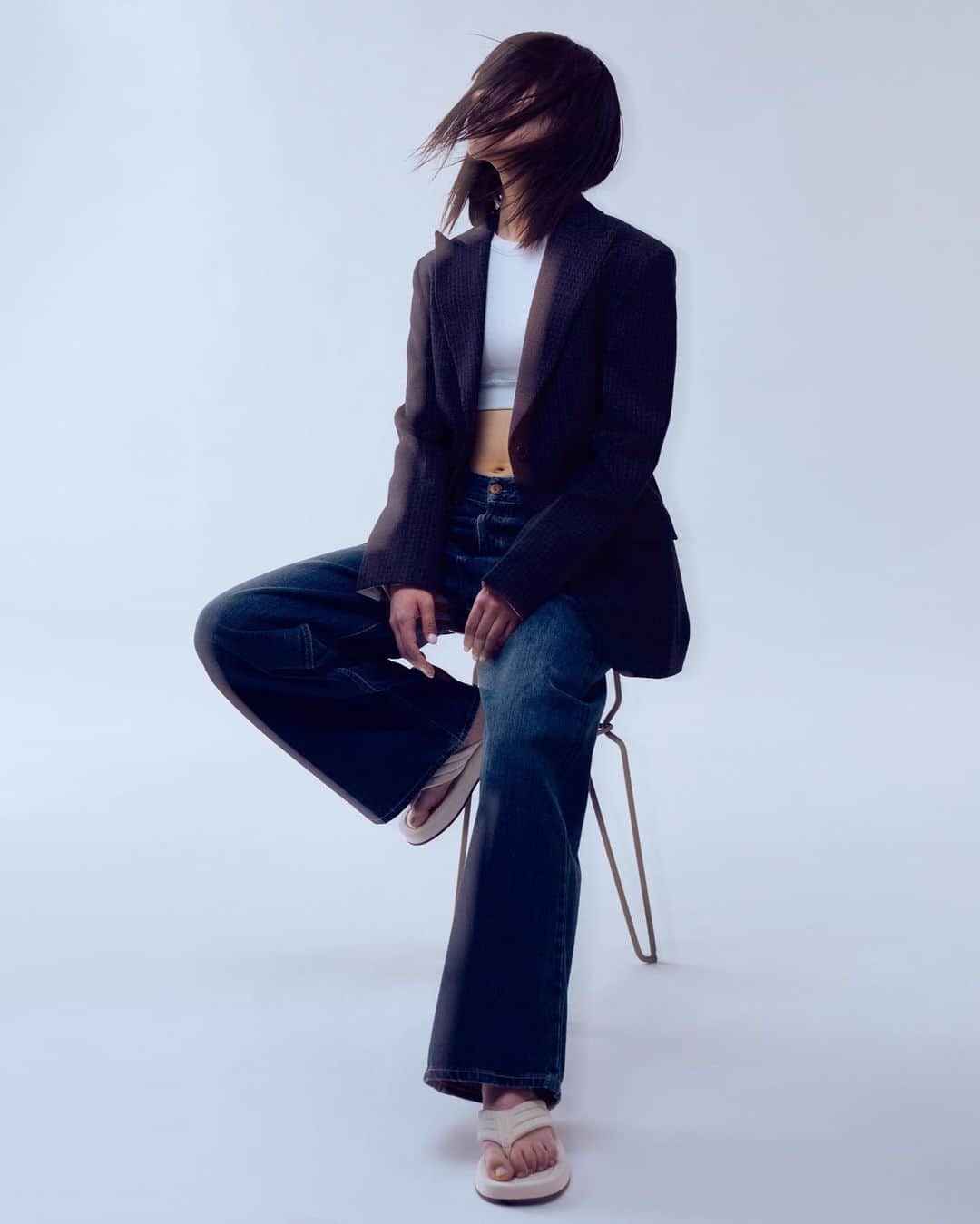 GILTのインスタグラム：「Spring Archive Collection / GILTJP  Model: ENA Hairmakeup: @hir0_hair_ / @rihomakeuprihomakeupriho  Photographer: @kouichirokikumoto   #gilt #giltjp #giltjapan #luxury #designers #archives #archivestore #flashsale #womensoutfit #ootd #womensfashion #womensstyle #minimalhouse #classystreetwear #minimalmood #luxuryfashion #luxurybrand #designersbrands」