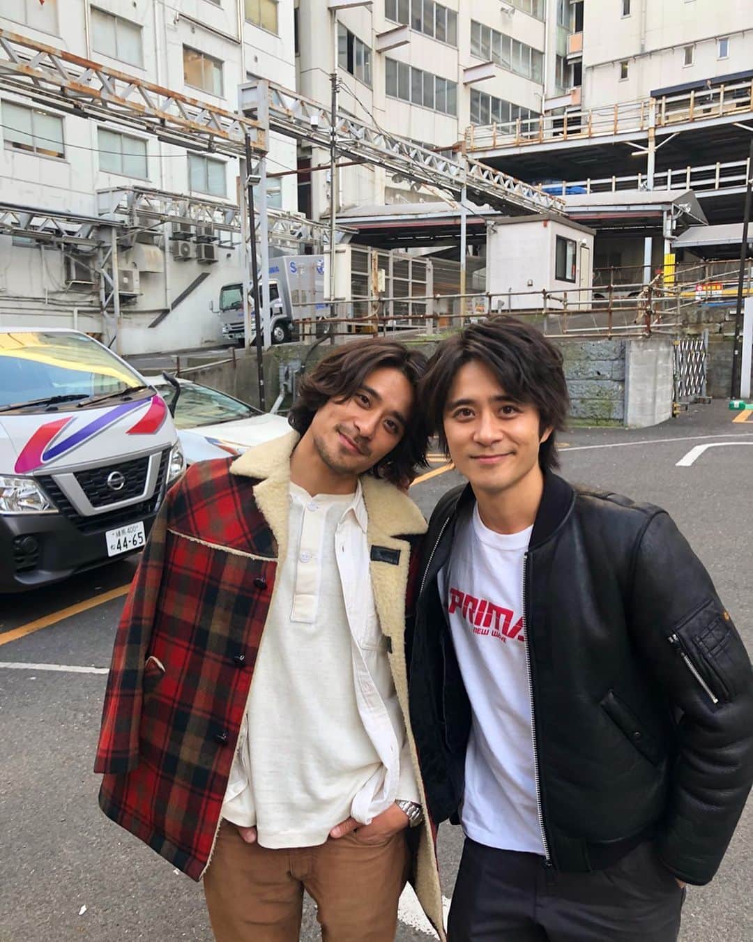 斉藤祥太のインスタグラム：「桜も開花していよいよ春ですね🌸 今週末に名古屋久屋大通公園で 行われる肉ニク祭り。 18日の昼過ぎくらいから慶太とイベントに参加します😝 お近くの方お時間ありましたら、 是非遊びに来てください♪ 午前中は天気次第ですが、周辺のゴミ拾い活動も行うので、そちらも是非よろしくお願いします😌 週末会えるのを楽しみにしてます😎 #名古屋 #手羽先#手羽先サミット #久屋大通公園  #肉ニク祭り  #美earth #斉藤祥太 #斉藤慶太」