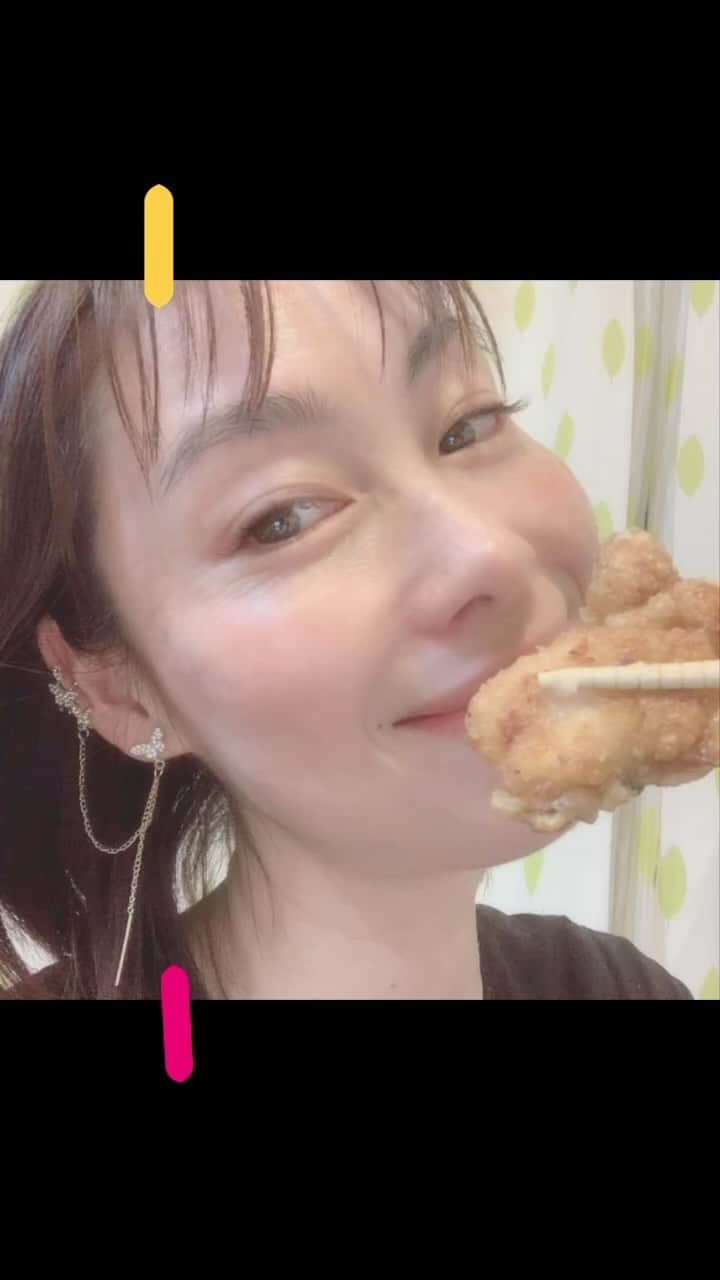 佐藤康恵のインスタグラム：「唐揚げが美味し過ぎて、ありがとの日🧡💛の巻  歌は🎵佐藤康恵『ヘテロパナックス』@Spotify @bigup_zine で配信中❣️❣️❣️  　康恵のパナックス聞いてね💛」