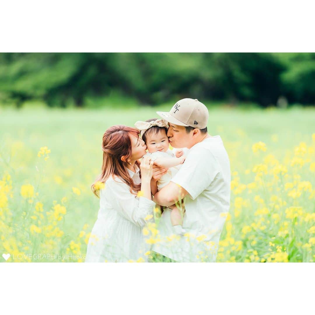 Lovegraph_Kids ラブグラフキッズさんのインスタグラム写真 - (Lovegraph_Kids ラブグラフキッズInstagram)「ㅤㅤㅤ桜以外の春の撮影もとっても可愛いです🥰🌷 ㅤㅤㅤ 菜の花やポピー、チューリップなどのお花畑フォトが大人気🌼🫧 ㅤㅤㅤ ୨୧┈┈┈┈୨୧ ㅤㅤㅤ Lovegraphは出張撮影サービスです📸お誕生日や七五三、日常フォトなどさまざまなシーンをプロのカメラマンが撮影いたします☺️ ㅤㅤㅤ 撮影プランや料金詳細は @lovegraph_kids のプロフィールURLをご確認ください🌼 ㅤㅤㅤ ୨୧┈┈┈┈୨୧ ㅤㅤㅤ #ラブグラフ #Lovegraph #幸せな瞬間をもっと世界に #桜フォト #出張カメラマン #菜の花畑 #チューリップ畑」3月17日 21時00分 - lovegraph_kids