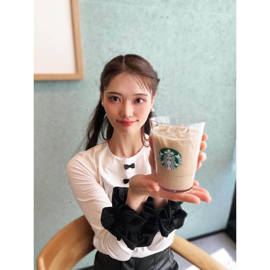 天玲美音さんのインスタグラム写真 - (天玲美音Instagram)「一緒に飲みます？♡  #カフェタイム #ティータイム #cafetime #teatime #cafebreak #ラテ #スターバックスラテ #スタバ #スターバックス #すたーばっくす  #すたーばっくす新作  #スターバックスコーヒー #コーヒー #コーヒー好き #カフェラテ好き #カフェラテ #starbucks #starbuckscoffee #スヌーピー #ピーナッツ #スタバスヌーピー #スタバスヌーピーコラボ  #スタバスヌーピータンブラー #タンブラー #カップ #グラス」4月14日 0時33分 - miontenrei