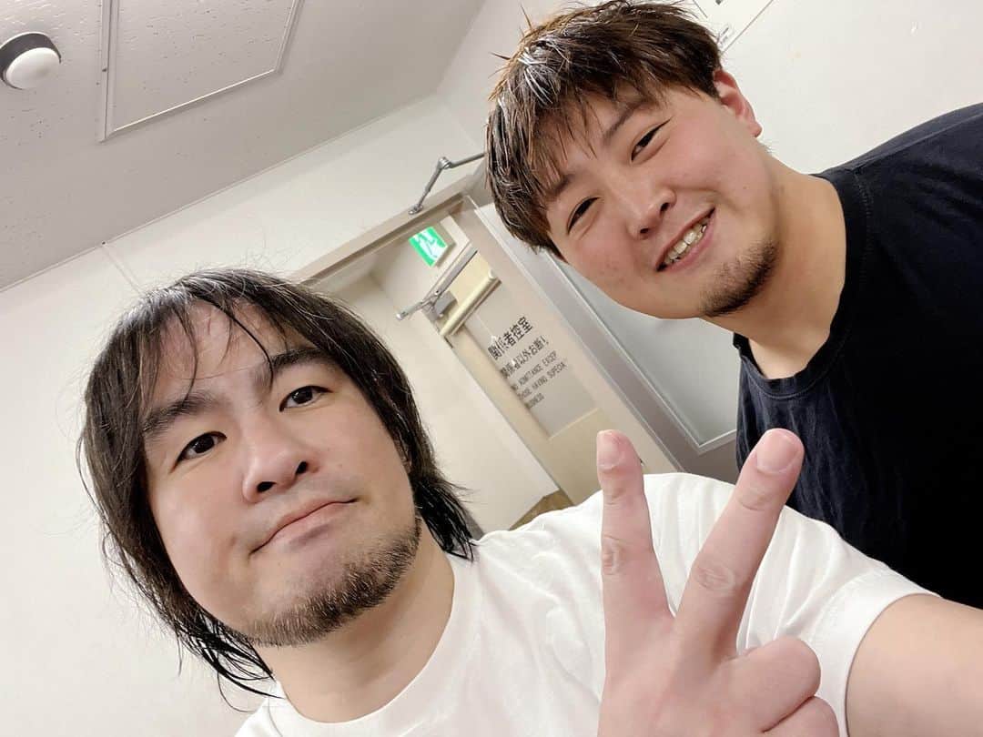 木高イサミのインスタグラム：「私はBASARA、15日ラジアント、18日の新木場。  大日本は北海道巡業へ。神ちゃん、デスマッチヘビー頑張ってね。対菊田は勝利だけじゃダメだね。負けはもっとダメよ。」