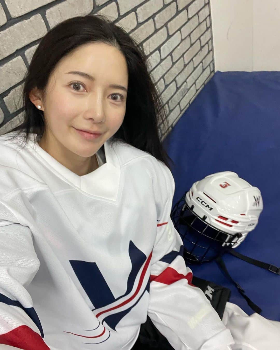チョン・ジユさんのインスタグラム写真 - (チョン・ジユInstagram)「#🏒 #03」4月14日 0時57分 - xjiyux