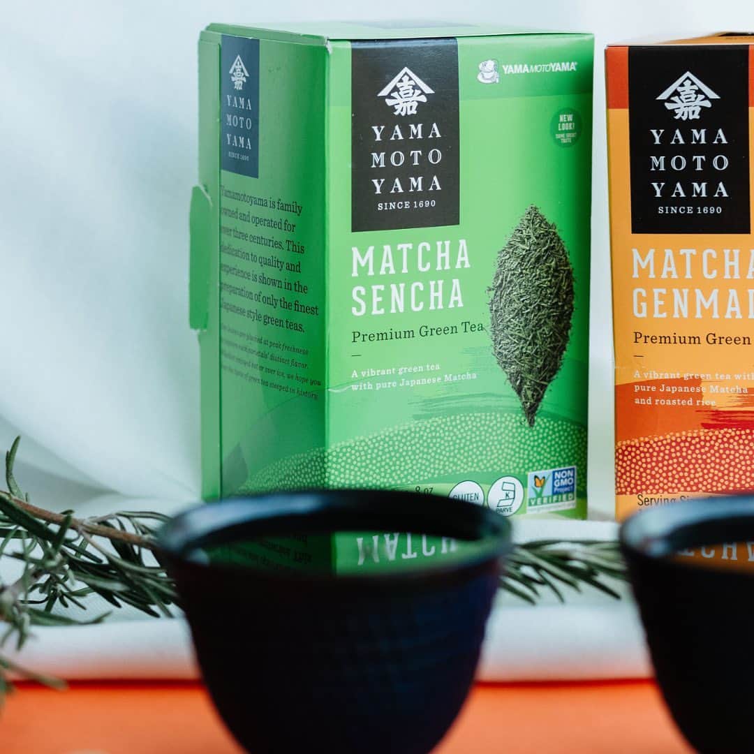 YAMAMOTOYAMA Foundedのインスタグラム：「Did you know matcha tea may provide energy and vitality, improve concentration, reduce stress, and may help strengthen the immune system?⁠ ⁠ What better way to get all these benefits than with a cup of tea?⁠ ⁠ Click on our link in bio to shop our Matcha Sencha Green Tea!⁠ ⁠ ⁠ #yamamotoyama #japanesegreentea #greentea #matcha #tea #healthy #wellness #tealover #organic」